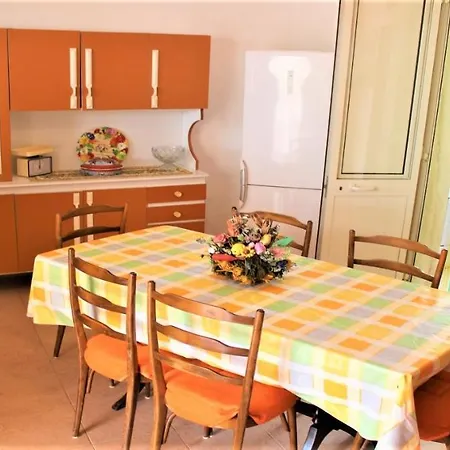 A4 Depandance Apartman Torre Lapillo